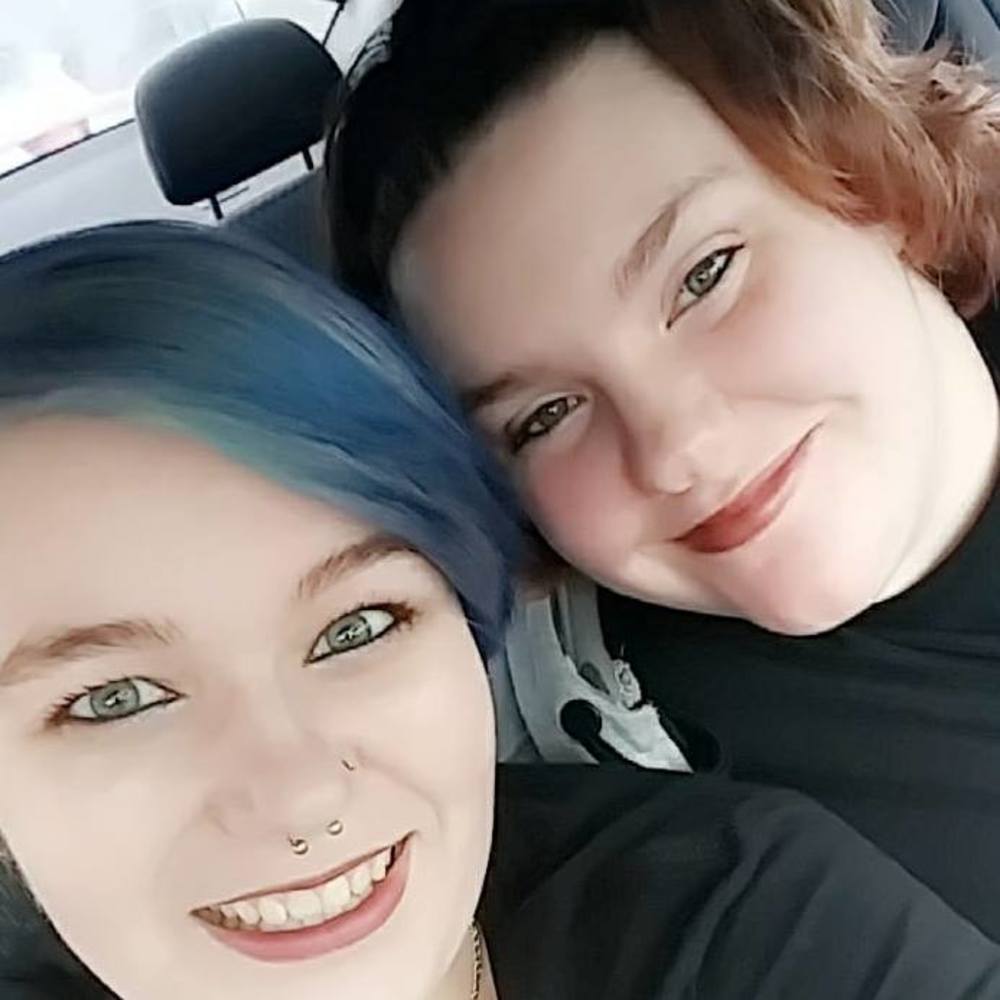 Meet your Posher, Teshia